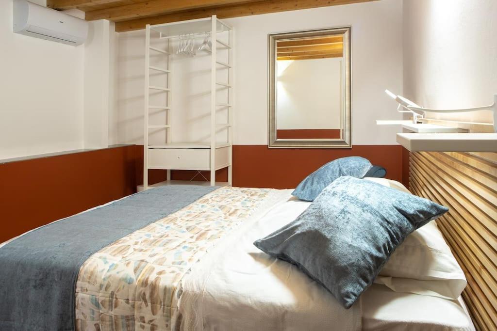Comfortable Flat In Porta Romana Milano Exterior foto